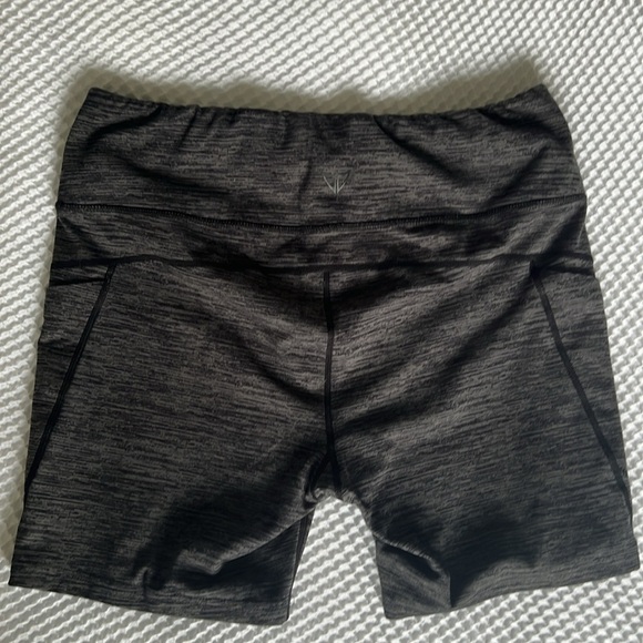 Korda by Roadrunner Women’s XL Dark grey Bike shorts - Picture 4 of 6